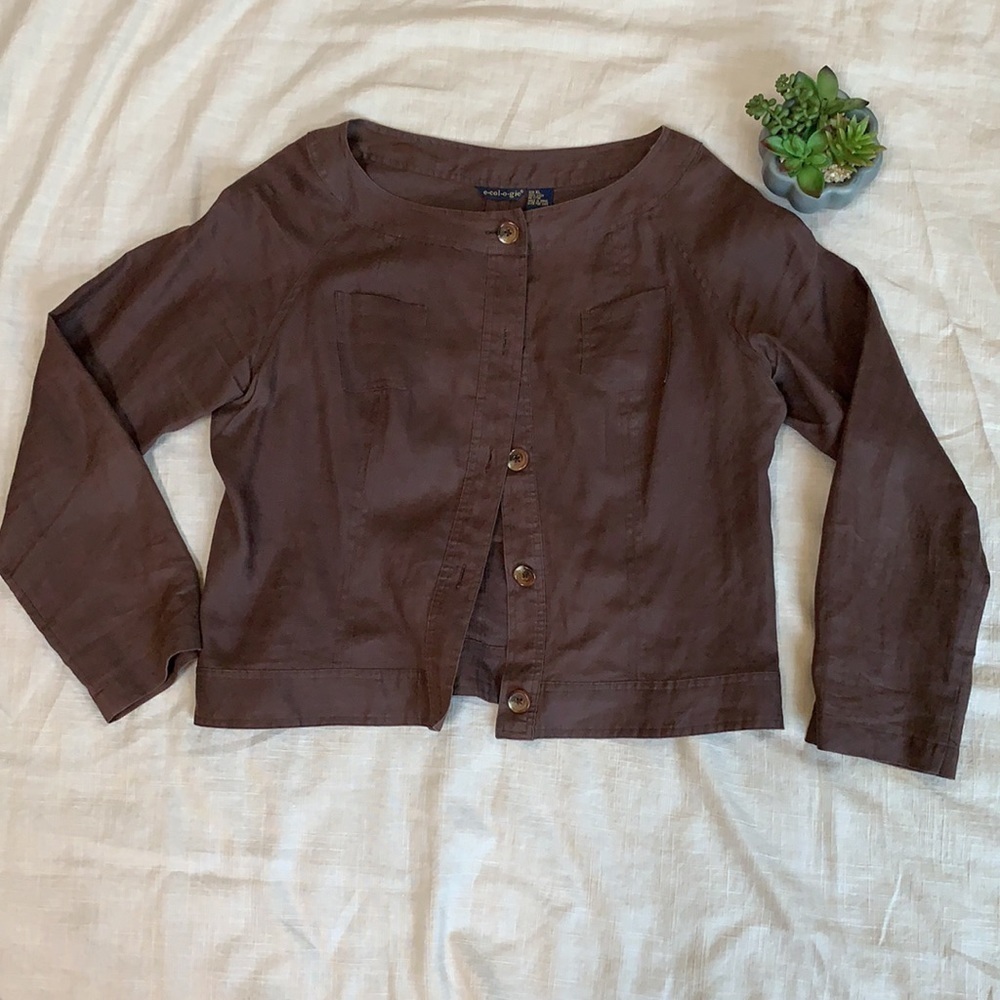 Chocolate brown linen cropped button down top light jacket - Picture 3 of 9